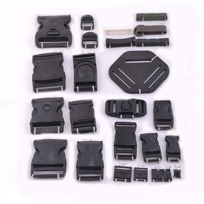 供应优质塑料插扣及箱包五金配件——义乌市润贞服装辅料商行