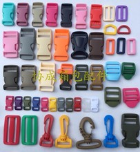 插扣 箱包配件的关键角色