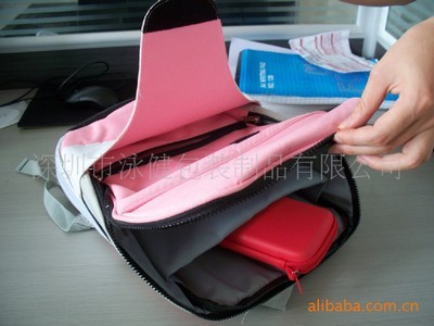 厂家供应任天堂Wii主机包及配件——深圳市威拓箱包手袋制品